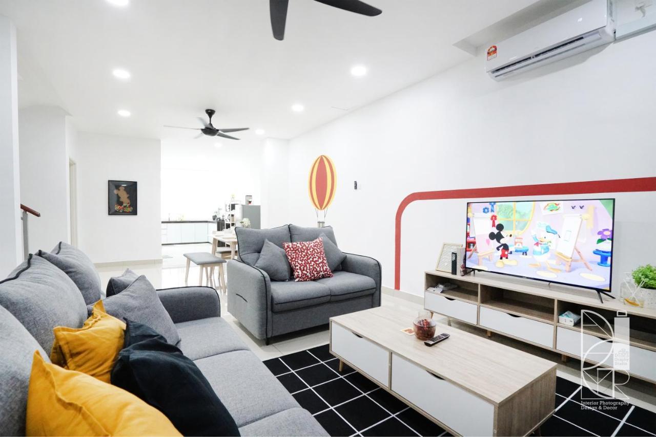 Villa Desaru Ktv Mickey Theme By Joyfully 29M6 à Bandar Penawar Extérieur photo